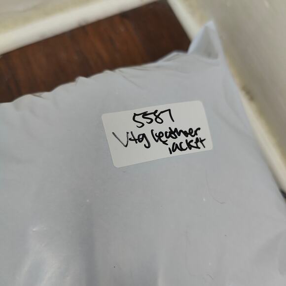 Vintage 90s Beyond Sport California Leather Jacket Womens Small Black Button Up - Picture 10 of 10